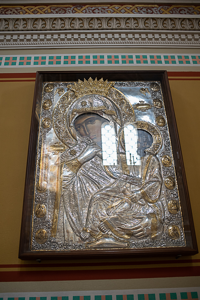 Икона Божией Матери Отрада, или Утешение, список чудотворного образа, находящегося на святой горе Афон 